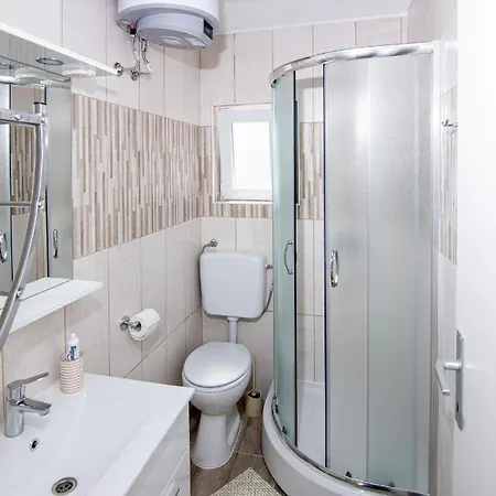 Labain Apartment